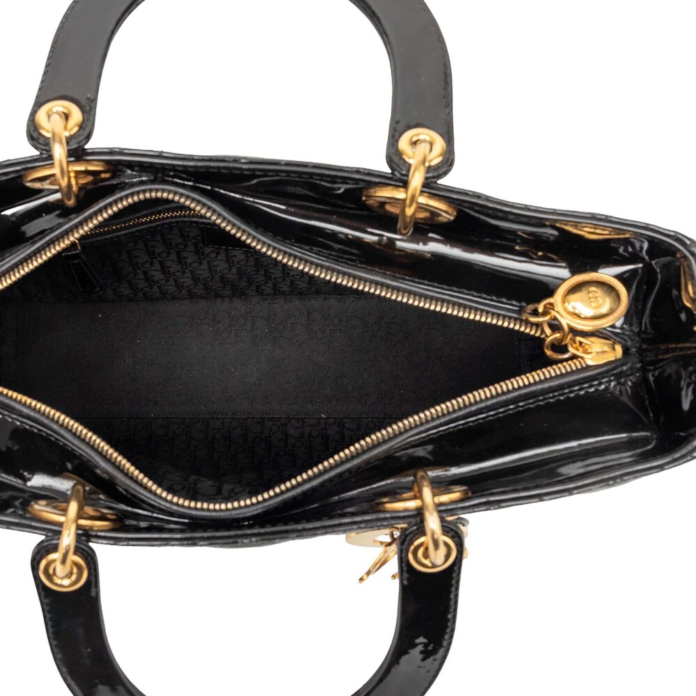 Pre-Loved Dior Large Patent Cannage Lady Dior - Picture 4 of 7